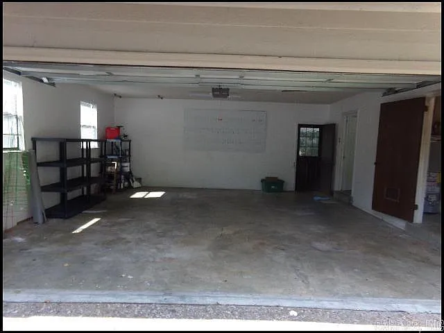 1411 Old Forge Dr — Photo 4