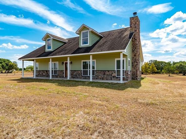 Columbus Real Estate Columbus Tx Homes For Sale Zillow