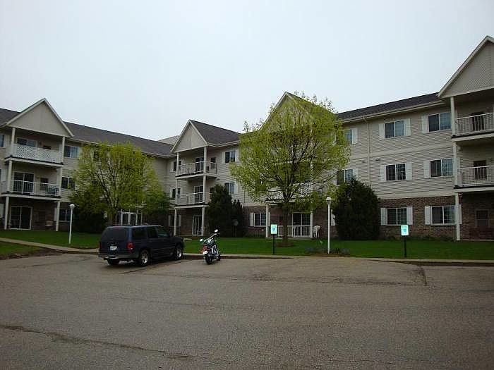 Meadowbrook Manor