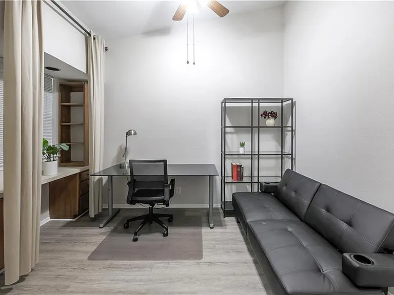 3316 Guadalupe St #316 — Photo 8