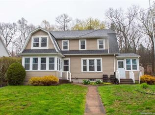 18 Sherbrook Dr, Glastonbury, CT 06033