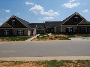 232 Hawks Nest Cir, Clemmons, NC 27012