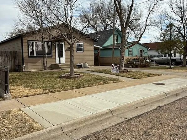 1706 N 9th St, Garden City, KS 67846