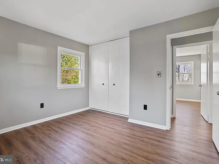 12316 Fountain Dr — Photo 25