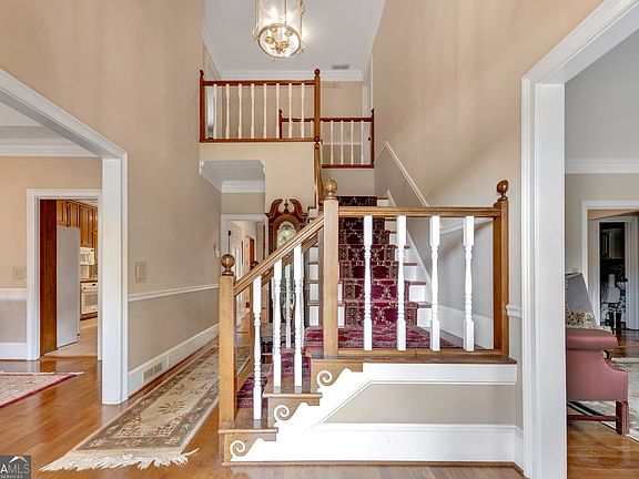 4th image of 1140 Azalea Cir SE