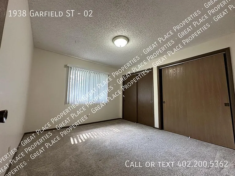 1938 Garfield St #2 — Photo 20