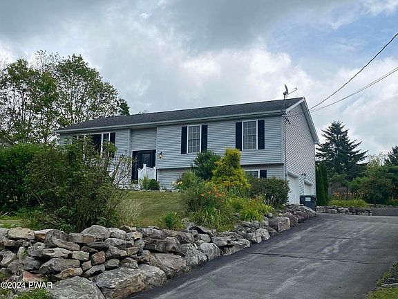5th image of 16 Ash St