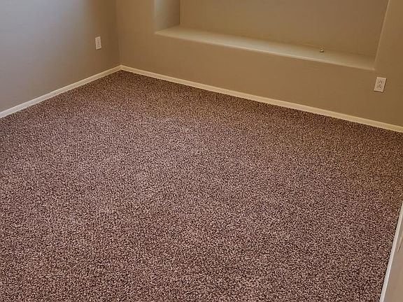 5th image of 13962 W Mauna Loa Ln