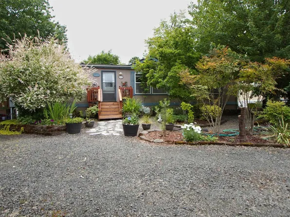 34360 NE Colorado Lake Dr Unit 1135, Corvallis, OR 97333