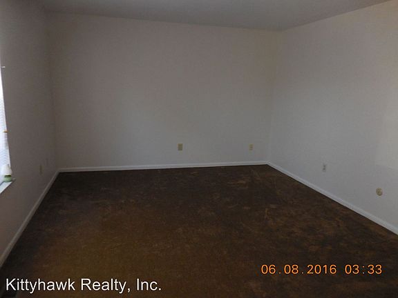 2nd image of 5661 Elgin Roof Rd