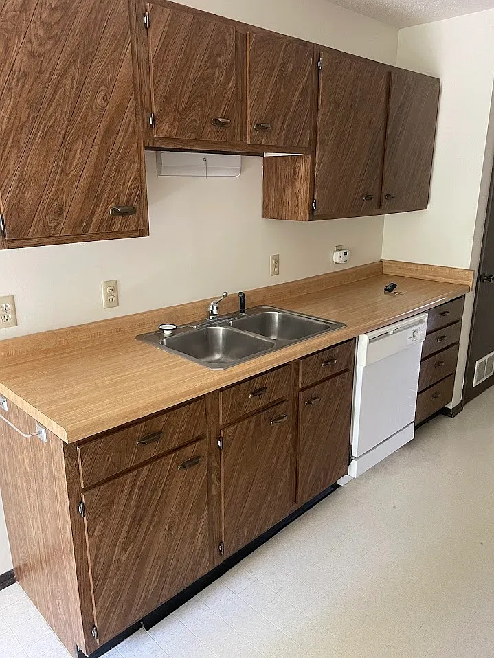 Building Photo - 512 Breezy Point Dr #3