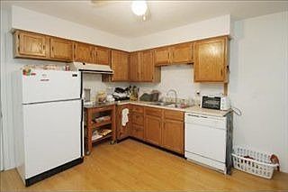 5th image of 1108 Greenlawn Dr