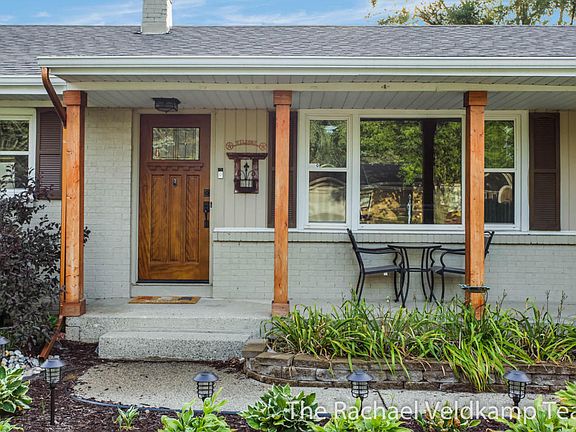 3rd image of 5107 Jonfield Ave SE