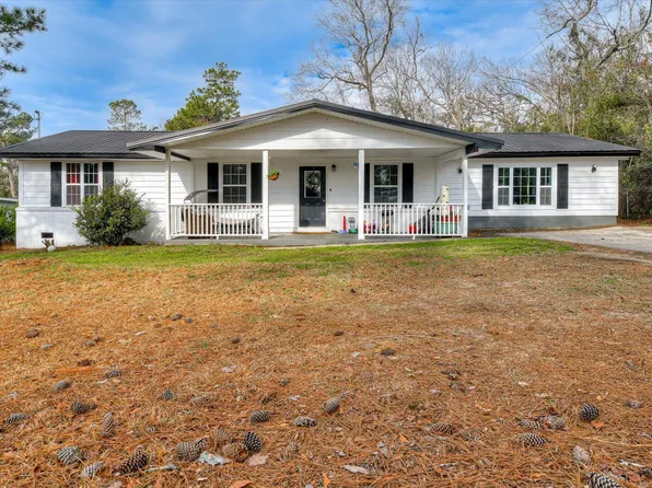 413 Beech Island Ave, Beech Island, SC 29842