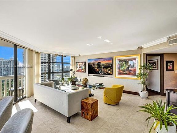 5th image of 1000 W Island Blvd APT 2309