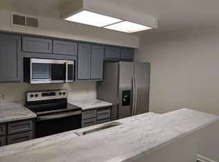 101 Del Verde Cir APT 5, Sacramento, CA 95833