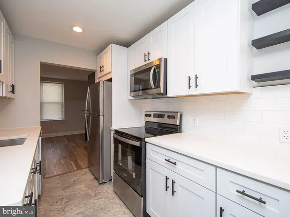 3902 Terrace St Floor 2, Philadelphia, PA 19128