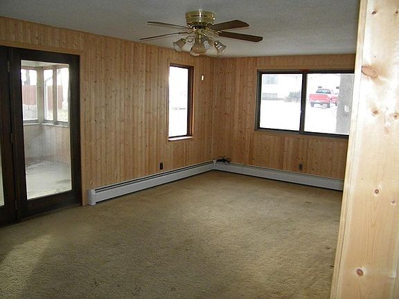 4th image of 601 N 22nd St