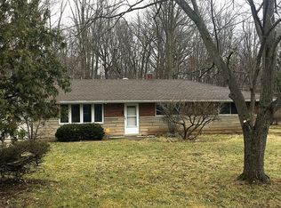4842 Royal Dr, Fort Wayne, IN 46835