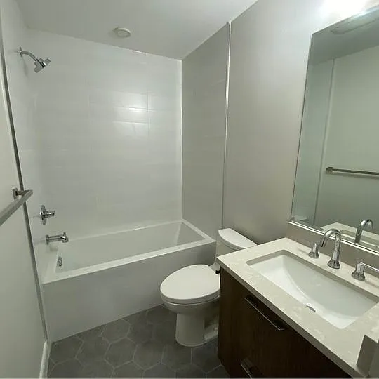 11507 84th Ave #119 — Photo 2