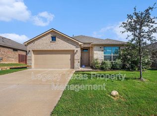 1912 Albany Ln, Cleburne, TX 76033
