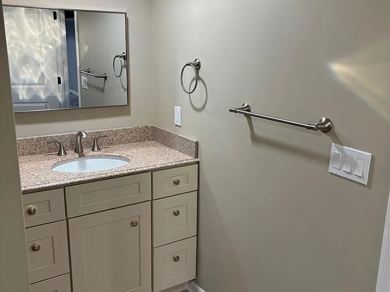 290 Winry Dr — Photo 24