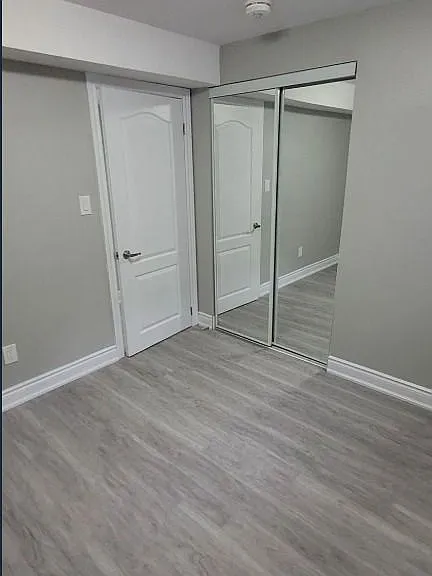 41 Walter English Dr #BASEMENT — Photo 9