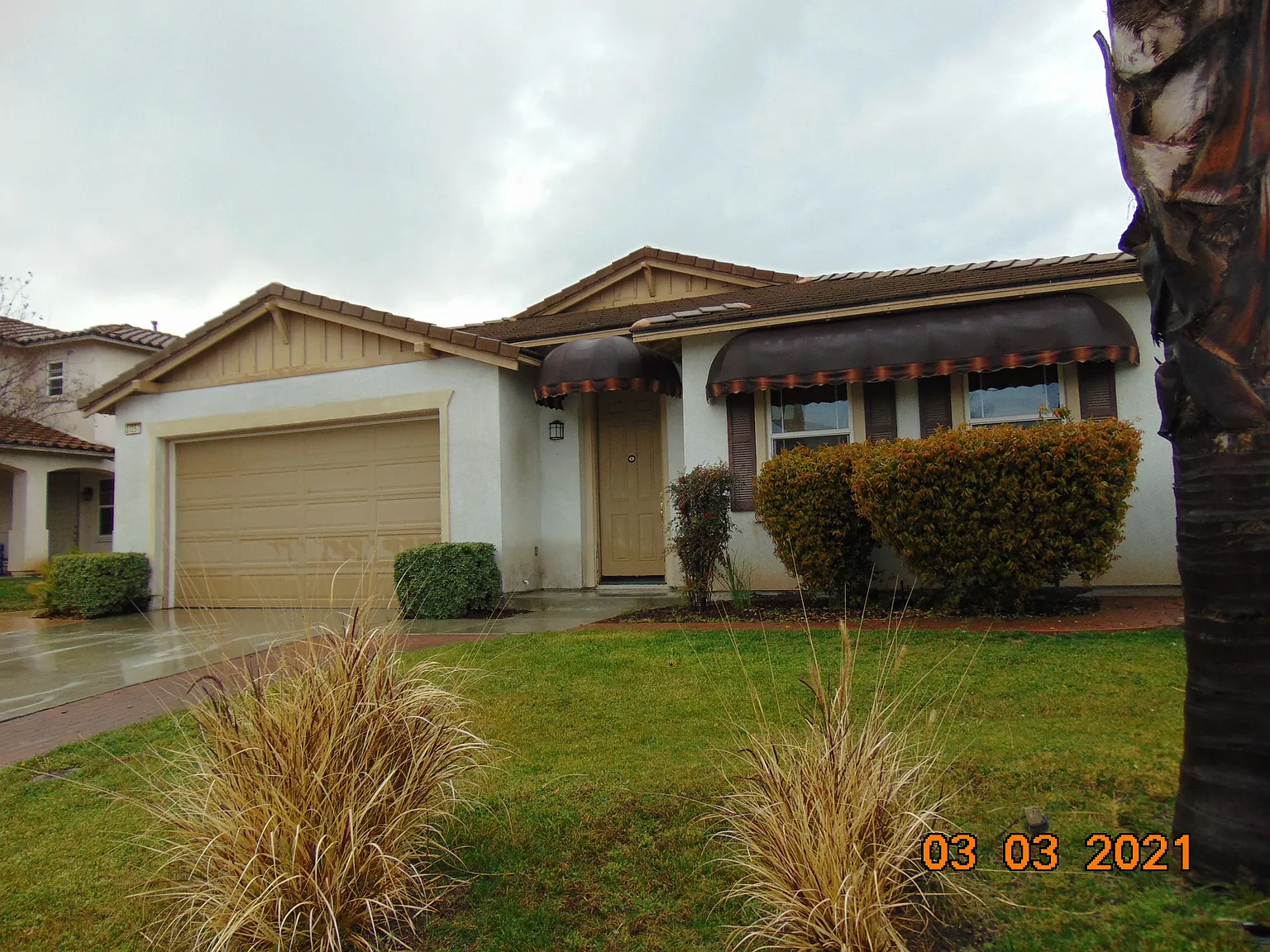 LCL Rental: "Coming Soon" Beautiful Spacious Single-Story Home — Photo 1