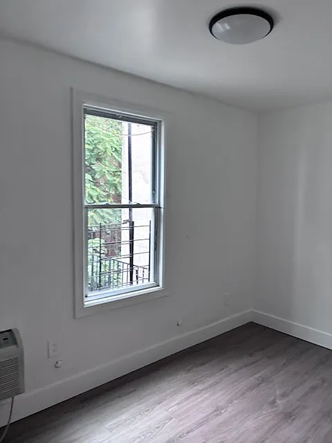 387 East 152nd Street — Photo 4