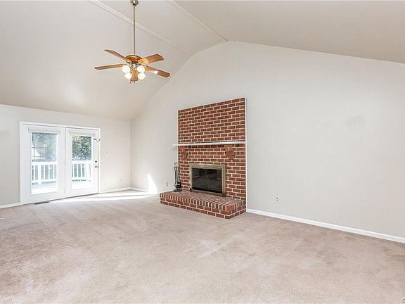 3rd image of 3525 Chagford Dr