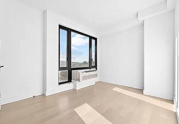 5th image of 569 4th Ave #1104