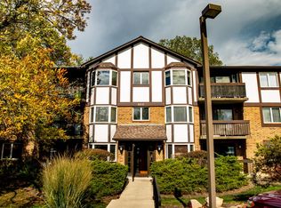 6812 Joliet Rd APT 1, Indian Head Park, IL 60525