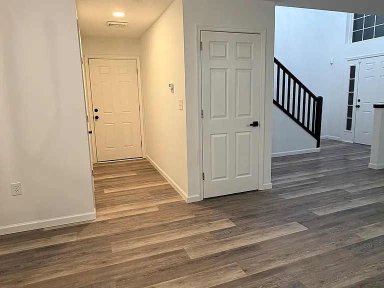 1209 Fern Dr — Photo 14