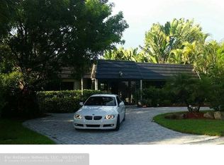 3240 Aqua Vista Dr, Pompano Beach, FL 33062