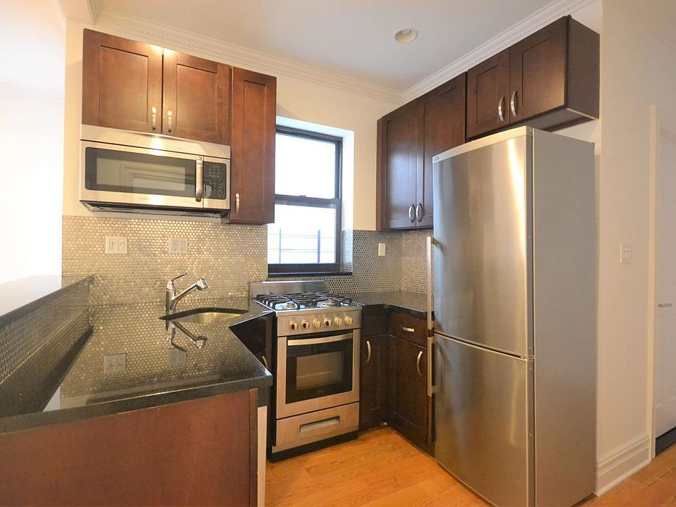 1st image of 329 Lincoln Pl #3C