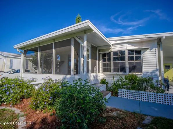 922 Barefoot Blvd, Barefoot Bay, FL 32976