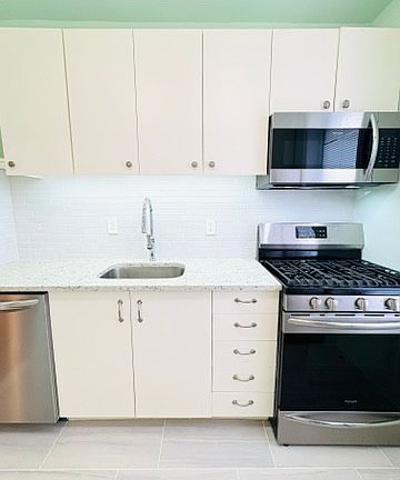 3rd image of 22-30 76th St #2D