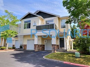 1855 Trossachs Blvd SE UNIT 302, Sammamish, WA 98075