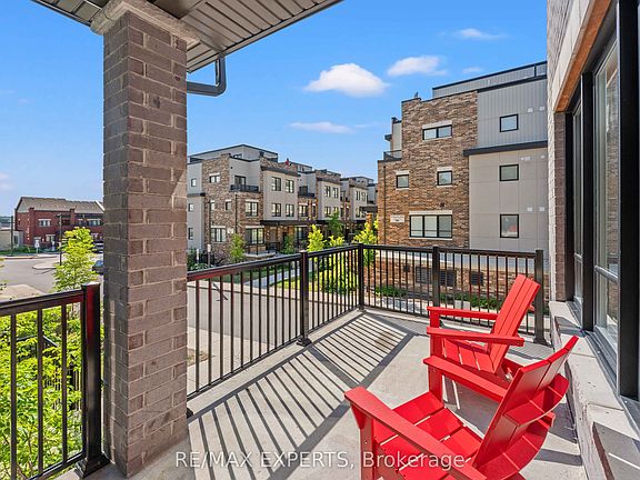 3rd image of 31 Baynes Way #1