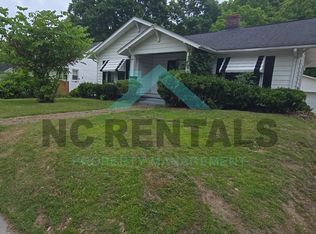 2007 S Benbow Rd, Greensboro, NC 27406