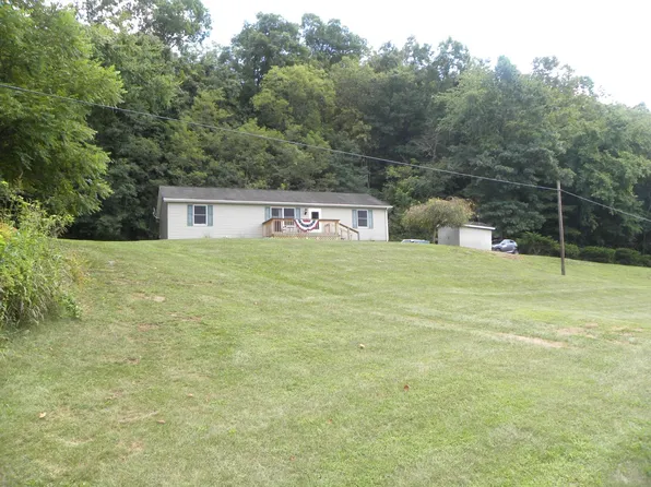 1458 State Route 136, Manchester, OH 45144