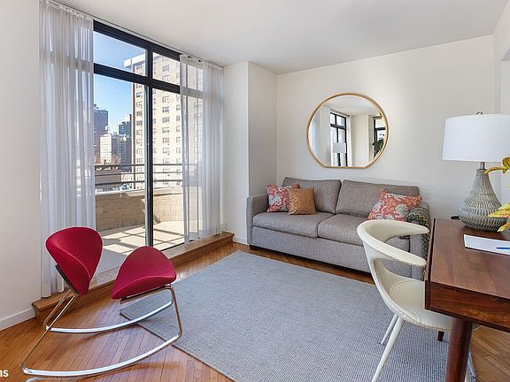 5th image of 400 E 70th St APT 1004