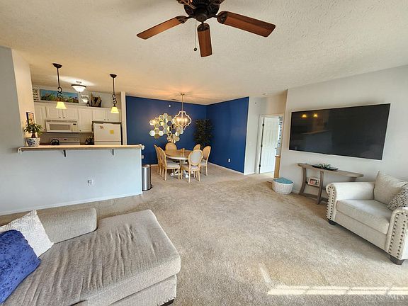 2nd image of 5490 Michelles Oak Ct Unit H