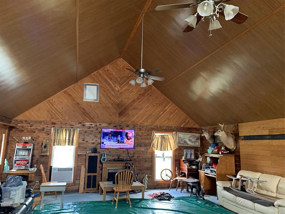 470 Panama Ave, Sorento, IL 62086 Zillow