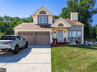 11 Duke Dr, Sicklerville, NJ 08081