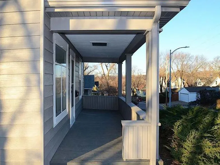 3403 Arbor St — Photo 2