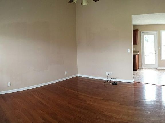 2nd image of 518 Fox Trot Dr