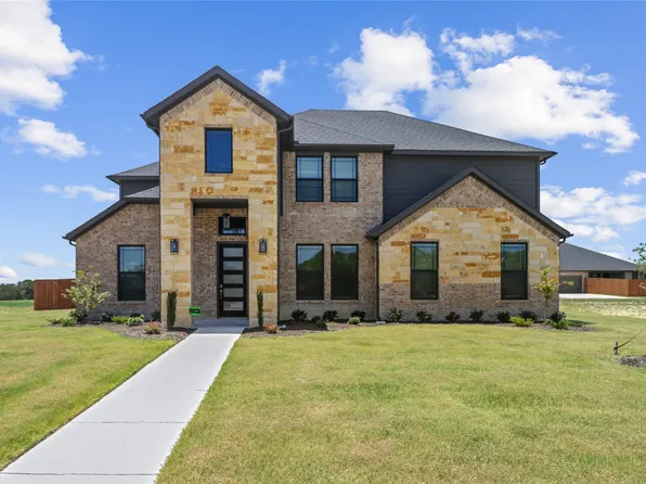 1928 Comanche Dr, Desoto, TX 75115