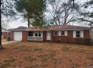 2104 Morningside Dr NW, Huntsville, AL 35810