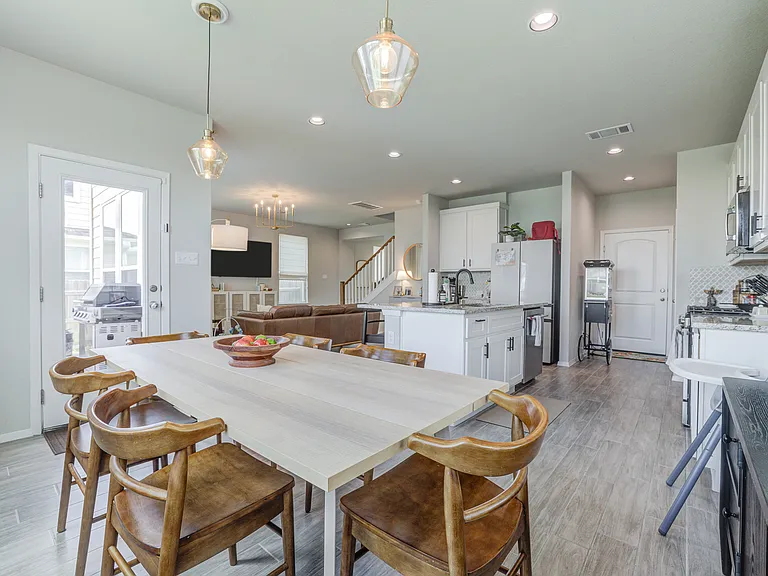 224 Stein Rd — Photo 21